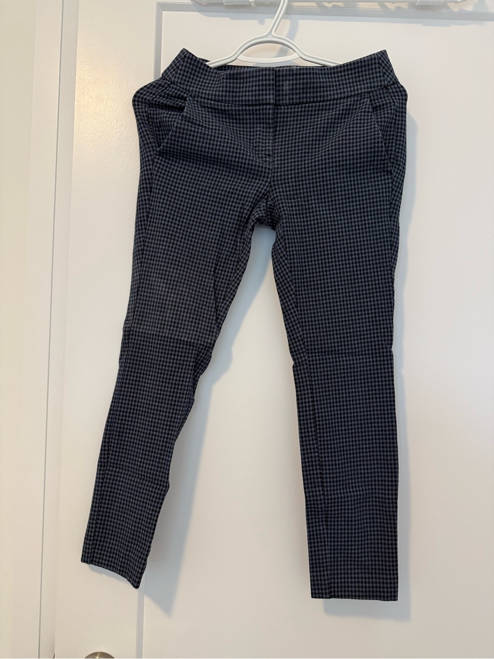LOFT Navy and Black Skinny Pants - Stretch Pull-On